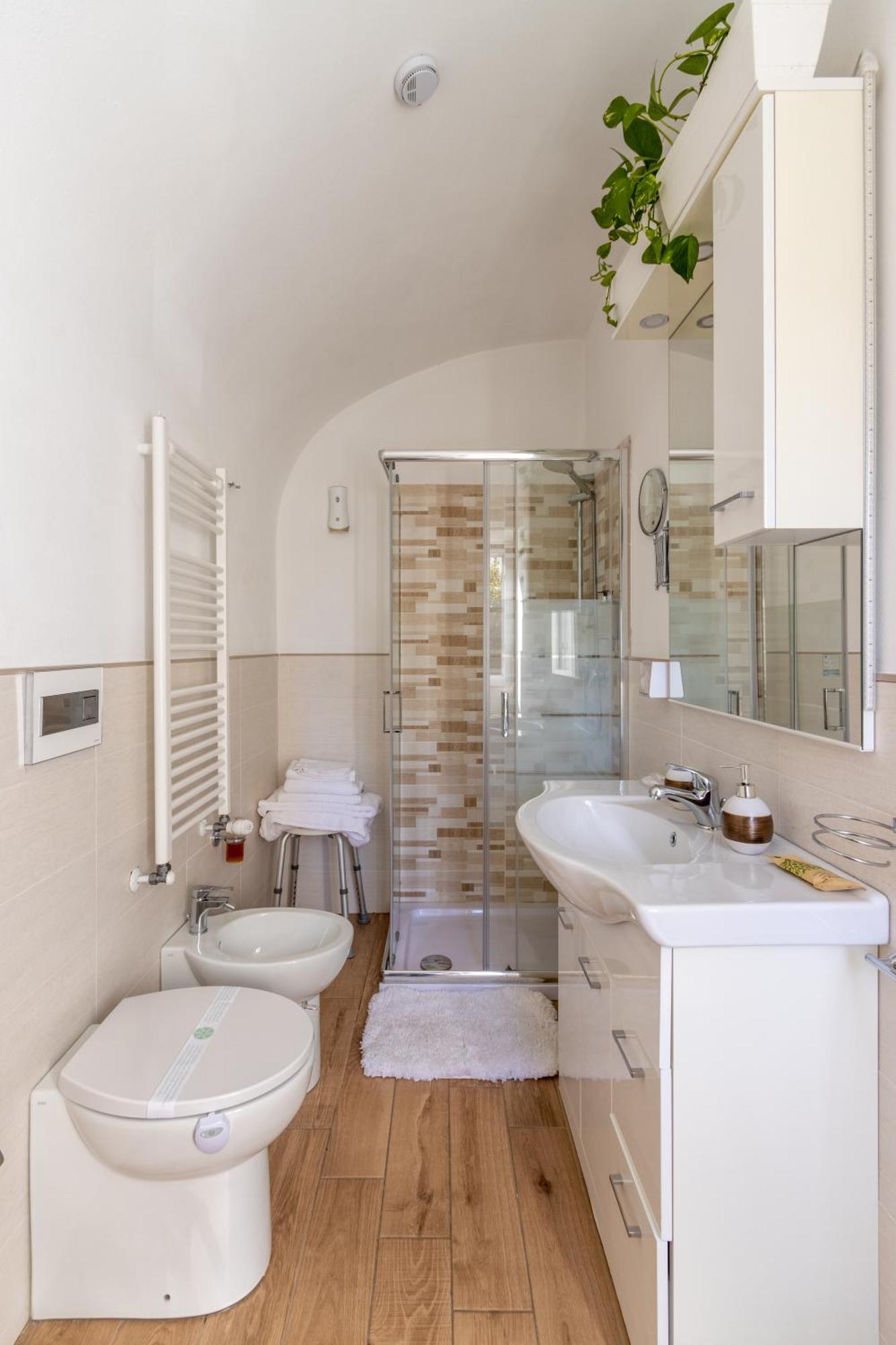 Chrizia Hotel Novi Ligure Eksteriør billede