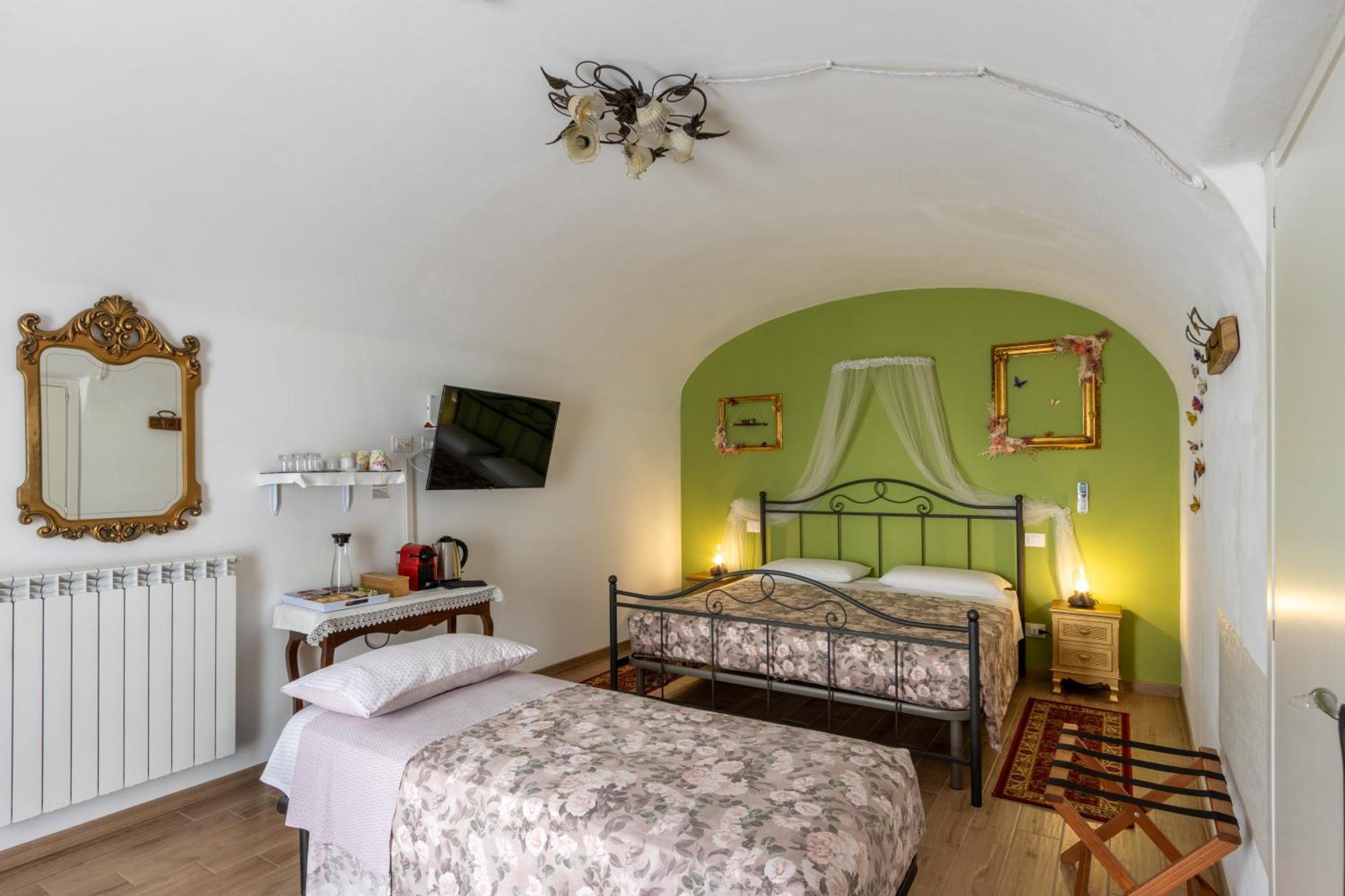 Chrizia Hotel Novi Ligure Eksteriør billede